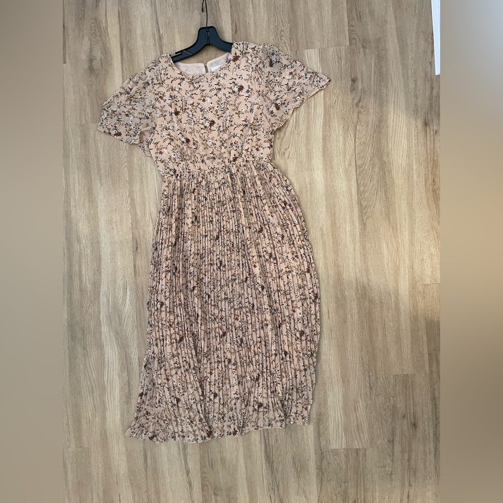 Hayden Blush Floral Midi Dress